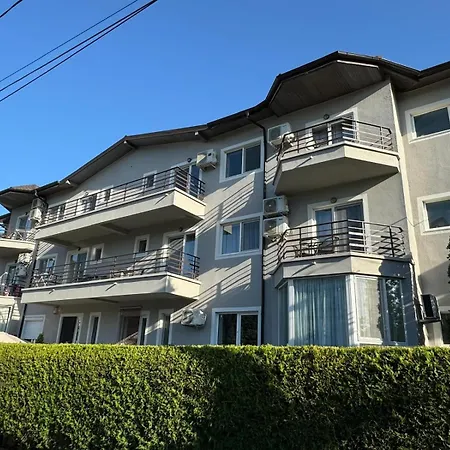 Vila Miramare 데포리노드
