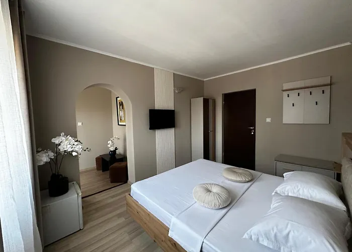 Miramare אפורי נורד